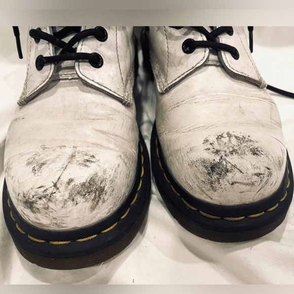 Intentionally Distressed, Like New Dr. Martens White Leather Docs Grunge Boots. - Picture 8 of 11
